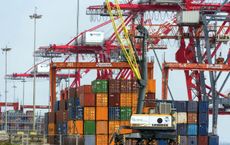 Article Image for How International Trade Agreements Shape Global Commerce